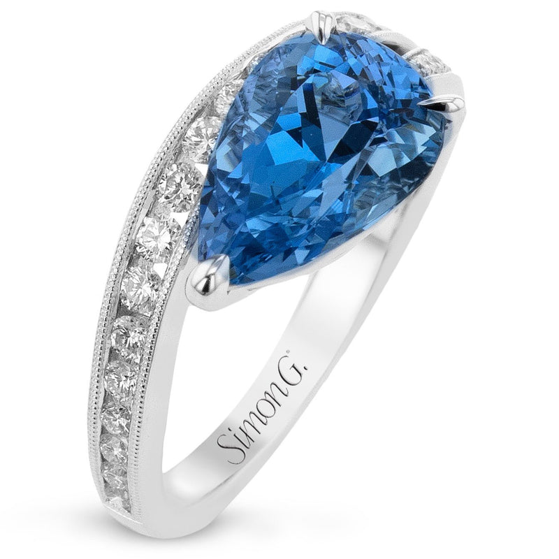 Aquamarine Ring in 18k Gold with Diamonds - Simon G. Jewelry