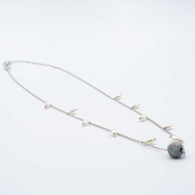 DNA Perla Rhodium Single Strand Pearl Grey Dust Necklace